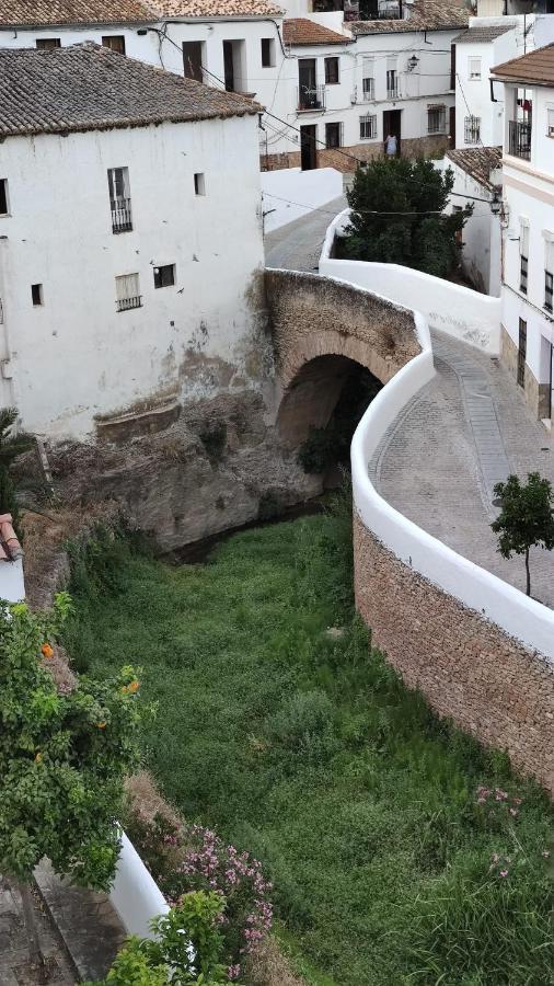 El Nido De La Galeria Apartment Setenil De Las Bodegas Bagian luar foto