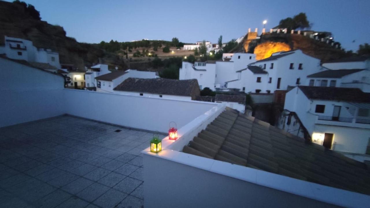 El Nido De La Galeria Apartment Setenil De Las Bodegas Bagian luar foto